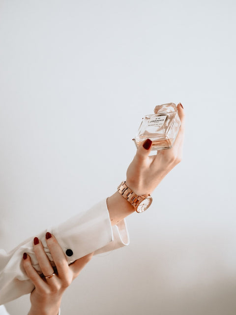 The Truth About Perfume Dupes: Why You Should Think Twice Before Buying Them - LES VIDES ANGES
